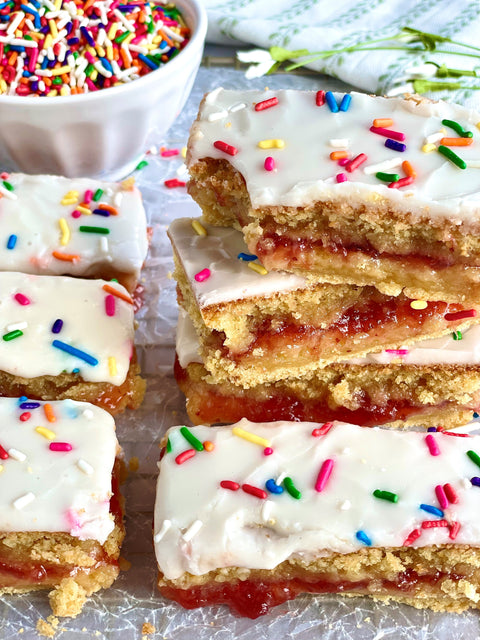 Javamelts French Vanilla Raspberry Filled Pop Tart Cookie Bars