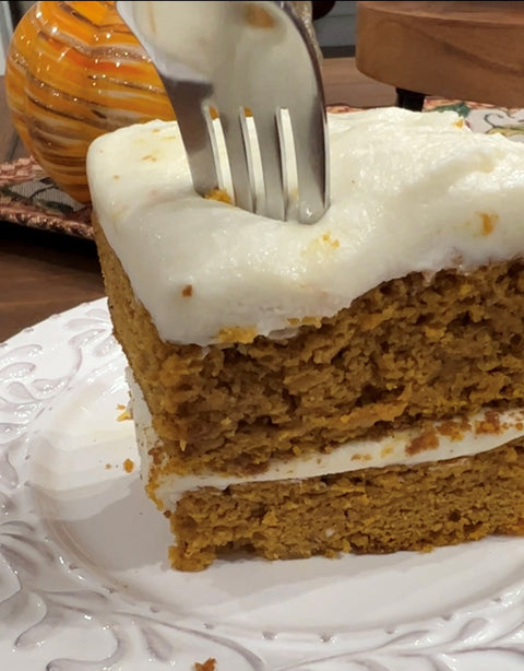 Javamelts Spiced Pumpkin Cake with French Vanilla Cream Cheese Frosting
